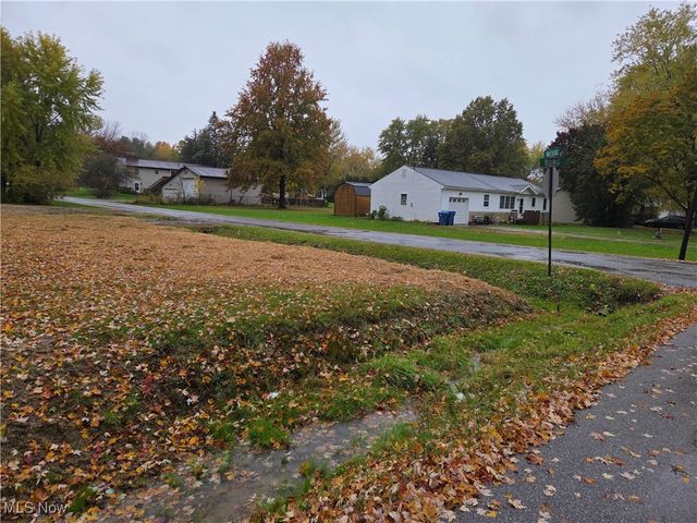 4234 Watkins Road, Barberton, OH 44203