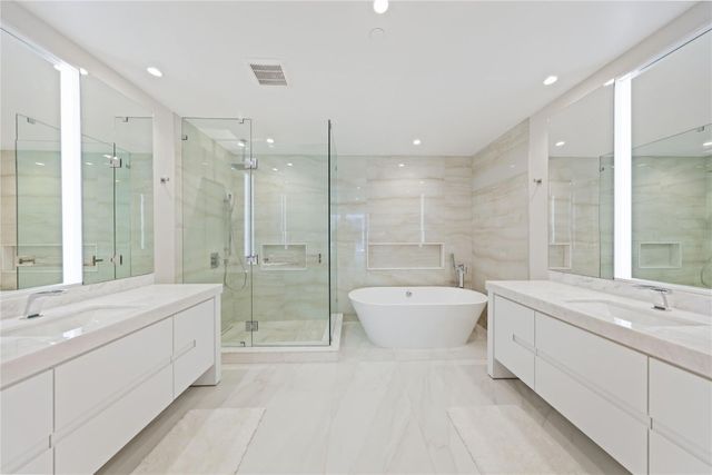 220 SE Mizner 314, Boca Raton, FL 33432