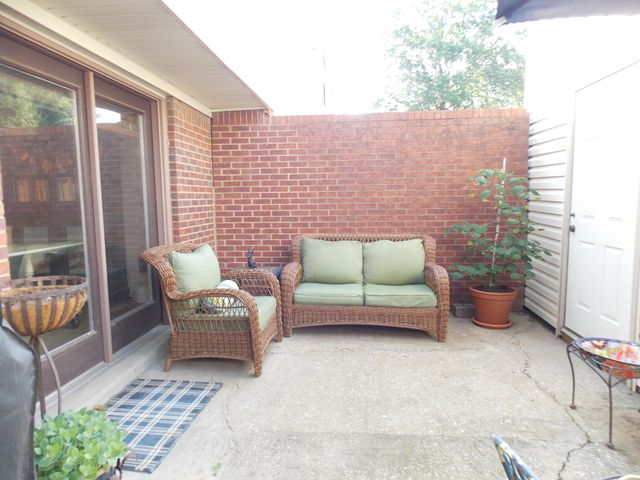 3441 Laredo Drive 16, Lexington, KY 40517