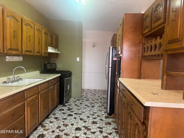 5228 BLUE RIDGE Drive, El Paso, TX 79904