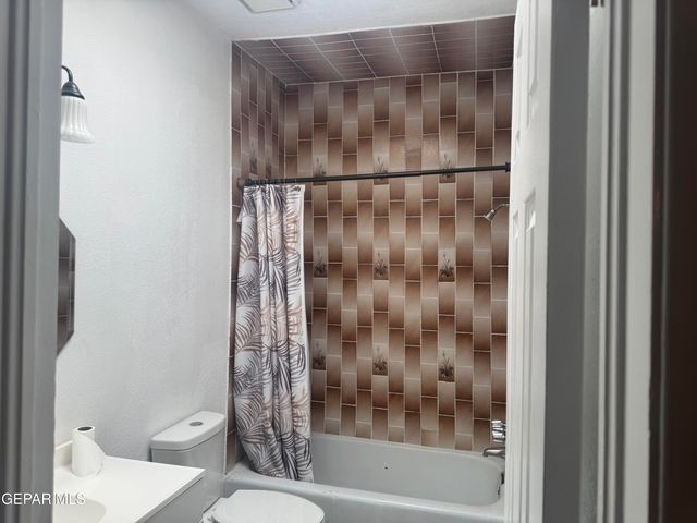 5228 BLUE RIDGE Drive, El Paso, TX 79904