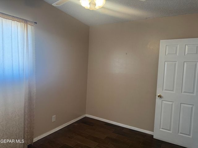 5228 BLUE RIDGE Drive, El Paso, TX 79904