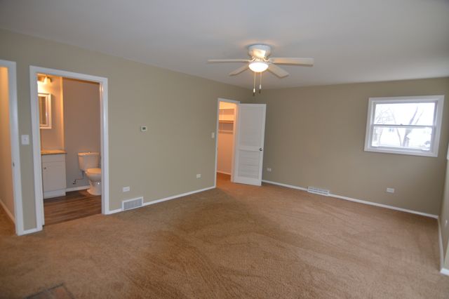 34550 N Wilson Road, Ingleside, IL 60041