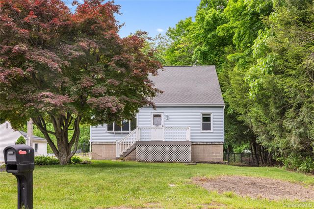7 Hazel Drive, Patterson, NY 12563