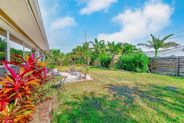 10421 IMPERIAL POINT DRIVE W, Largo, FL 33774