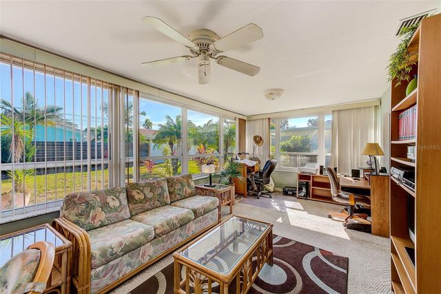 10421 IMPERIAL POINT DRIVE W, Largo, FL 33774