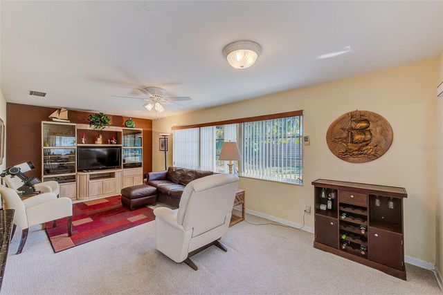 10421 IMPERIAL POINT DRIVE W, Largo, FL 33774