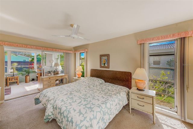 10421 IMPERIAL POINT DRIVE W, Largo, FL 33774