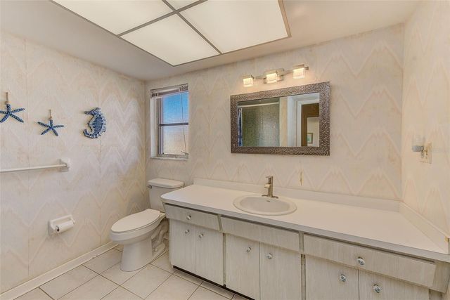 10421 IMPERIAL POINT DRIVE W, Largo, FL 33774