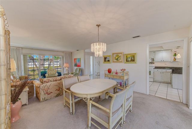 10421 IMPERIAL POINT DRIVE W, Largo, FL 33774