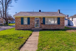 2225 Ravenswood Drive, Evansville, IN 47714