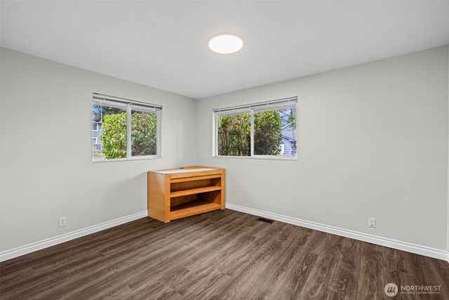 2157 N 122nd Street, Seattle, WA 98133