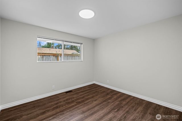 2157 N 122nd Street, Seattle, WA 98133