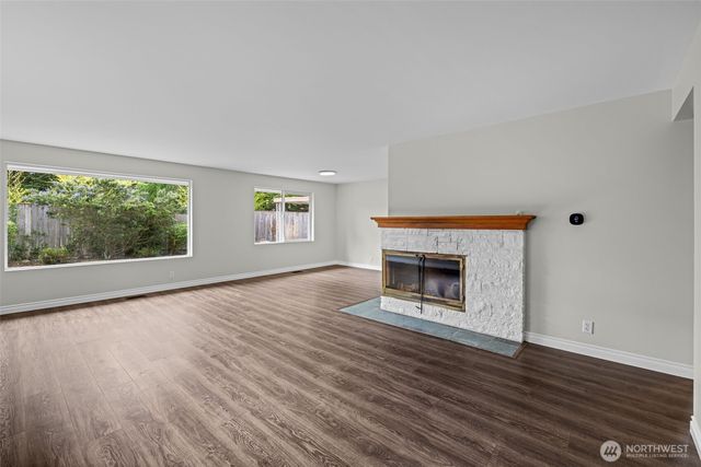 2157 N 122nd Street, Seattle, WA 98133