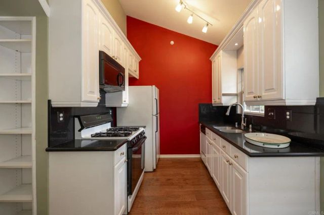 3352 Via Zara, Fallbrook, CA 92028