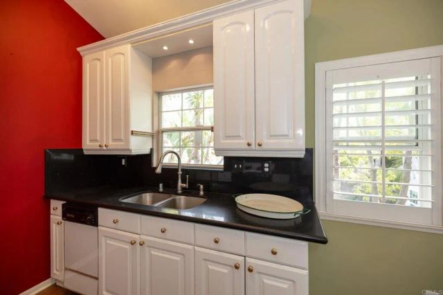 3352 Via Zara, Fallbrook, CA 92028