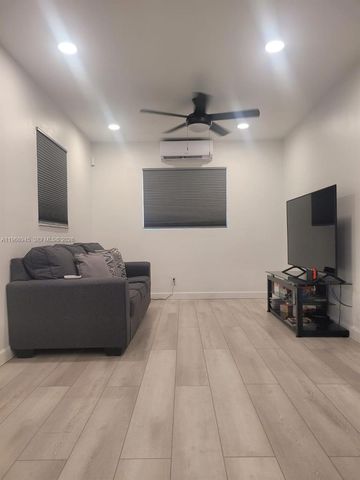 2891 NW 14th St 2, Fort Lauderdale, FL 33311