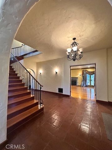 484 Prospect Terrace, Pasadena, CA 91103