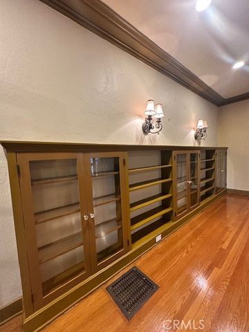 484 Prospect Terrace, Pasadena, CA 91103