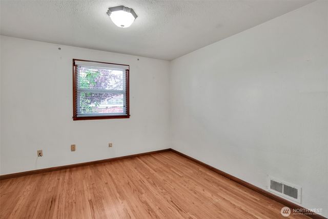1117 N Mason, Tacoma, WA 98406