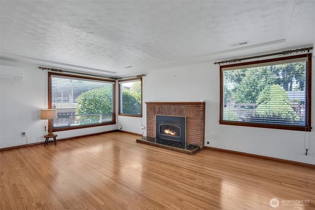 1117 N Mason, Tacoma, WA 98406