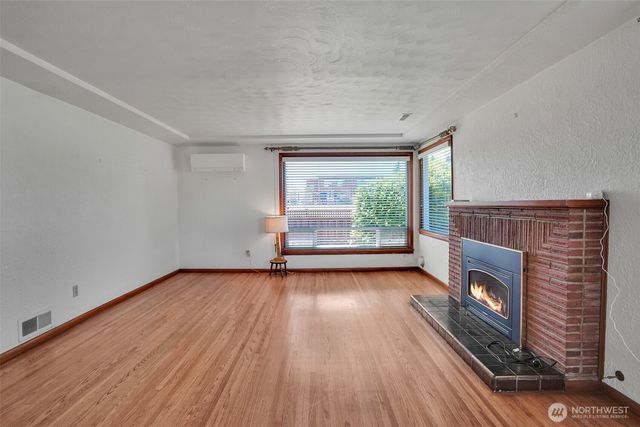 1117 N Mason, Tacoma, WA 98406