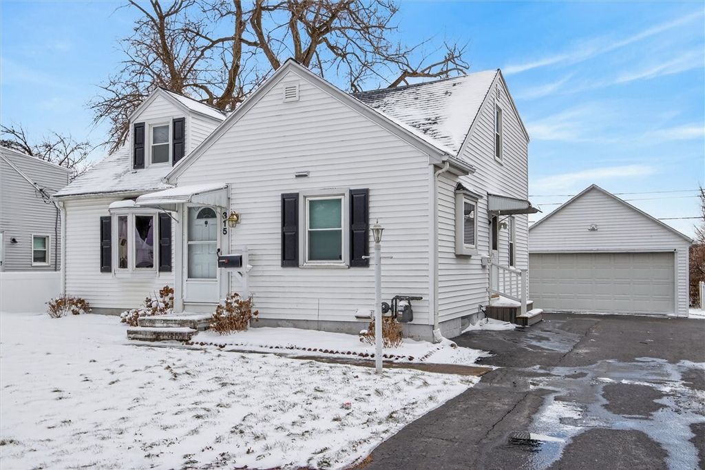 315 Orland Road, Irondequoit, NY 14622