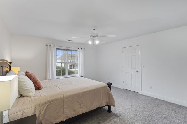 1926 Irby Ln, Murfreesboro, TN 37127