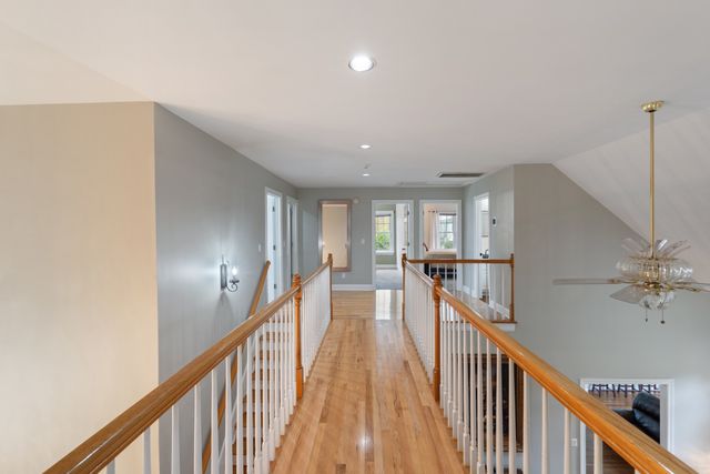 1926 Irby Ln, Murfreesboro, TN 37127