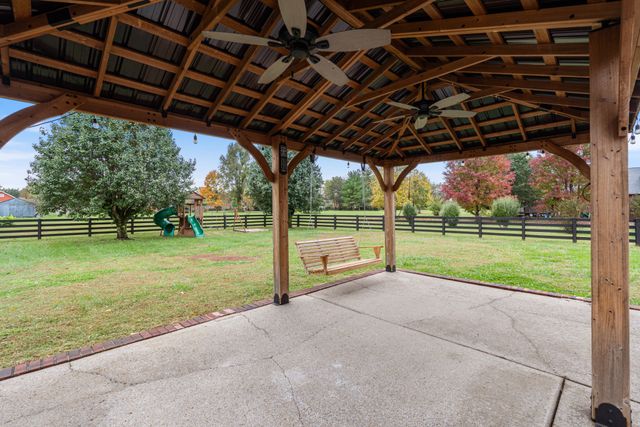 1926 Irby Ln, Murfreesboro, TN 37127