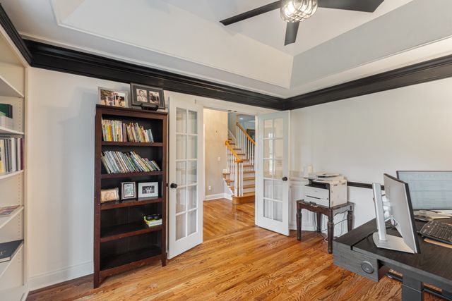 1926 Irby Ln, Murfreesboro, TN 37127