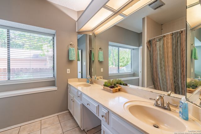 13430 Coram Peak, San Antonio, TX 78248