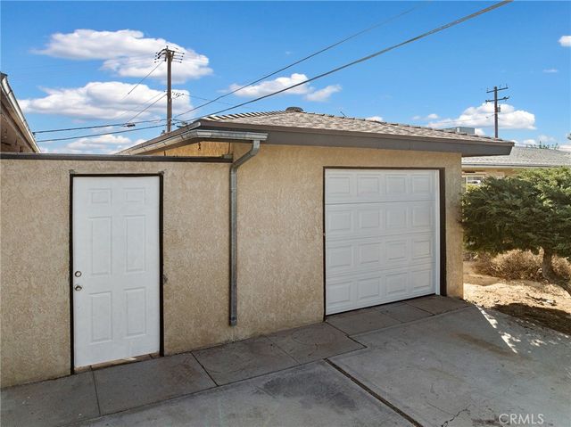 15277 Tatum Road, Victorville, CA 92395