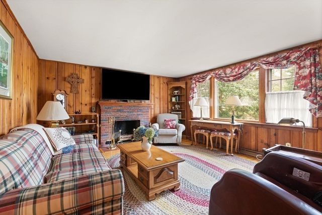 40 Summer Street, Easton, MA 02356