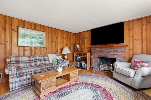 40 Summer Street, Easton, MA 02356