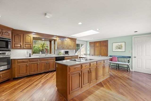 40 Summer Street, Easton, MA 02356