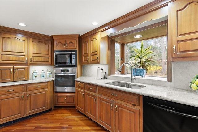 40 Summer Street, Easton, MA 02356