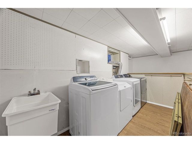 2066 S Newton St, Denver, CO 80219