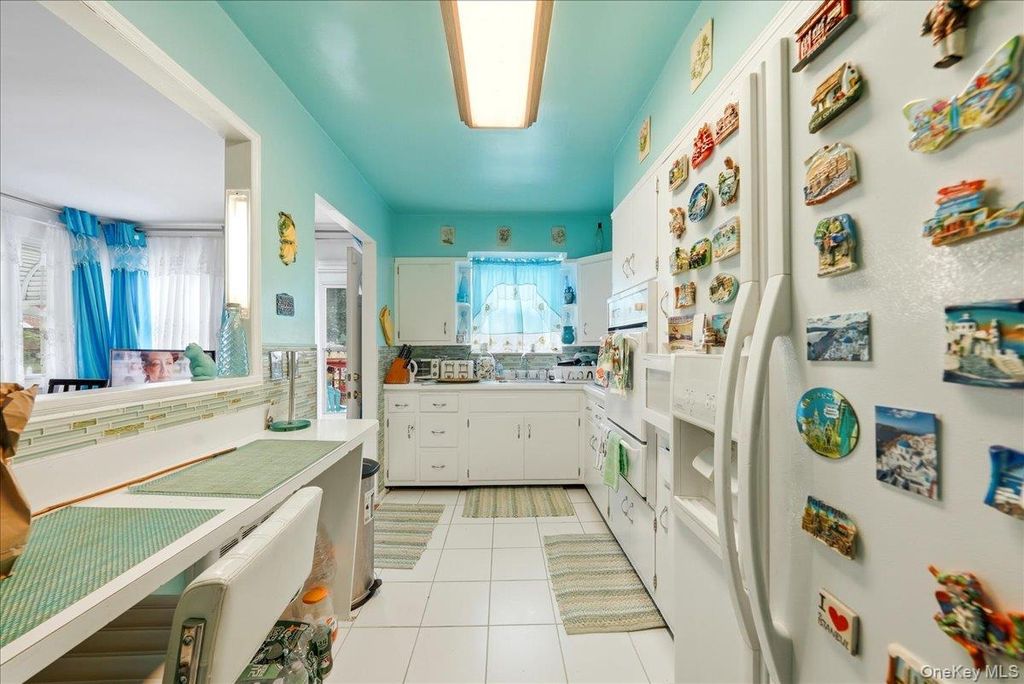 4027 Grace Avenue, Bronx, NY 10466 — photo 4