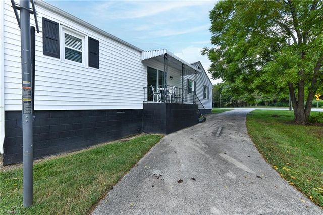 834 Ross Avenue, Greensboro, NC 27406