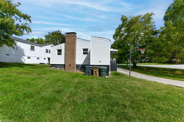 834 Ross Avenue, Greensboro, NC 27406