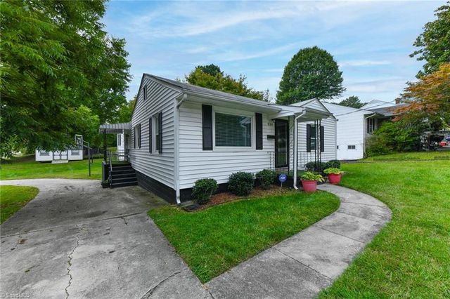 834 Ross Avenue, Greensboro, NC 27406