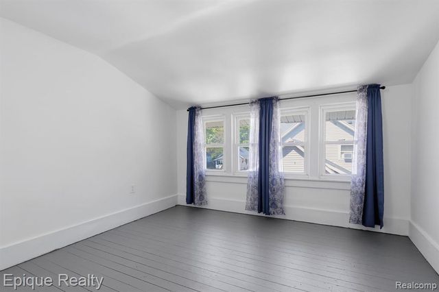 204 E Wood Street, Yale, MI 48097