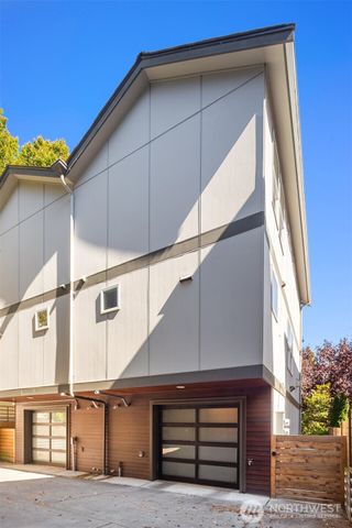 3627 Gilman Avenue W, Seattle, WA 98199