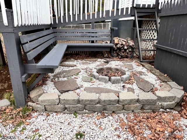 114 Tulsa Trl, Hopatcong Boro, NJ 07843