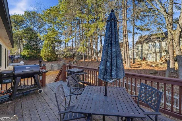 4733 Julian Way, Acworth, GA 30101