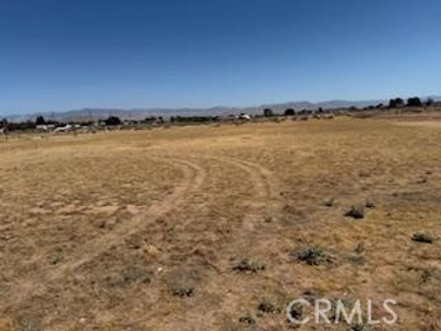 16766 Walpi, Apple Valley, CA 92307