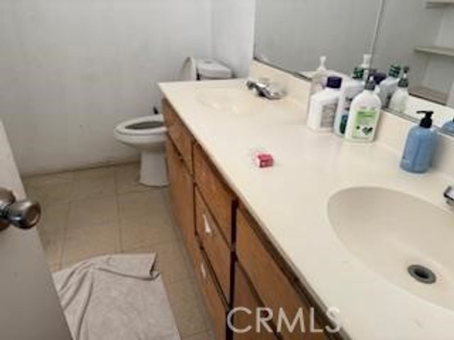 16766 Walpi, Apple Valley, CA 92307