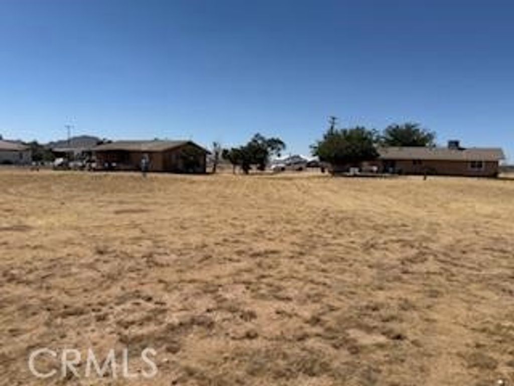 Image 1 of property listing at 16766 Walpi, Apple Valley, CA 92307