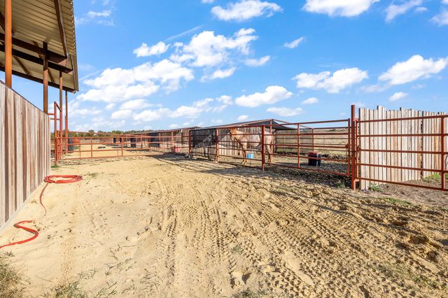 1250 County Road 242, Dublin, TX 76446